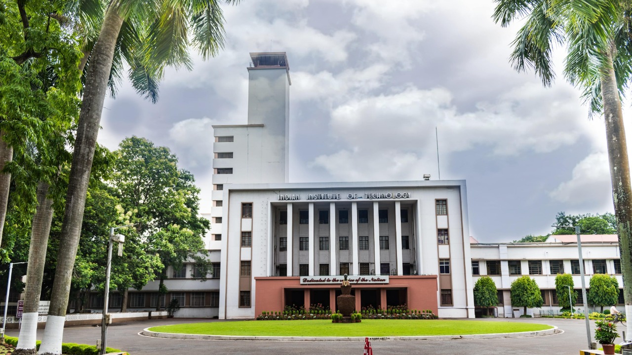 IIT Kharagpur: A Comprehensive Overview of Courses, Fees, and Opportunities